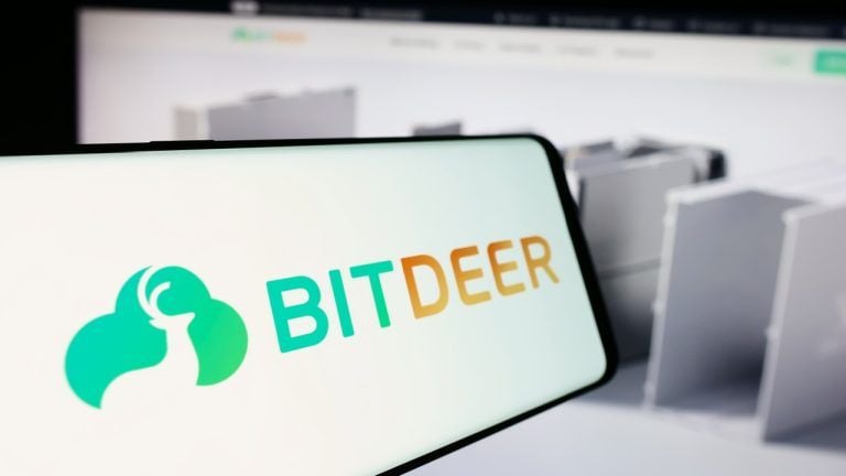 bitdeer-reports-a-3-drop-in-self-mined-bitcoin-production-768x432-1