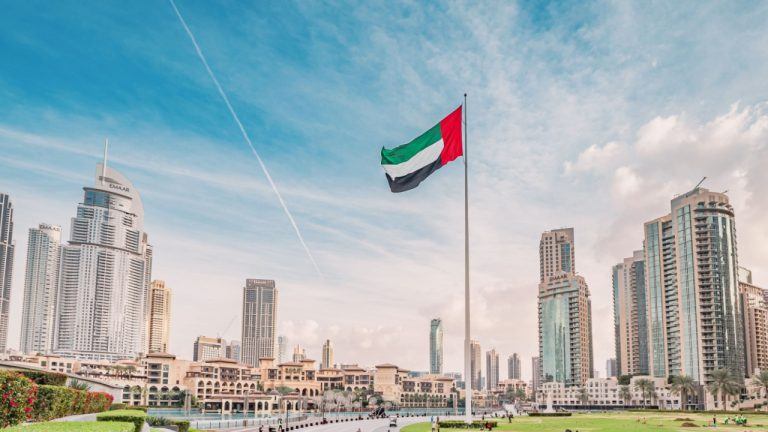 tether-and-reelly-partner-to-bring-stablecoin-transactions-to-over-30000-uae-real-estate-agents-768x432-1